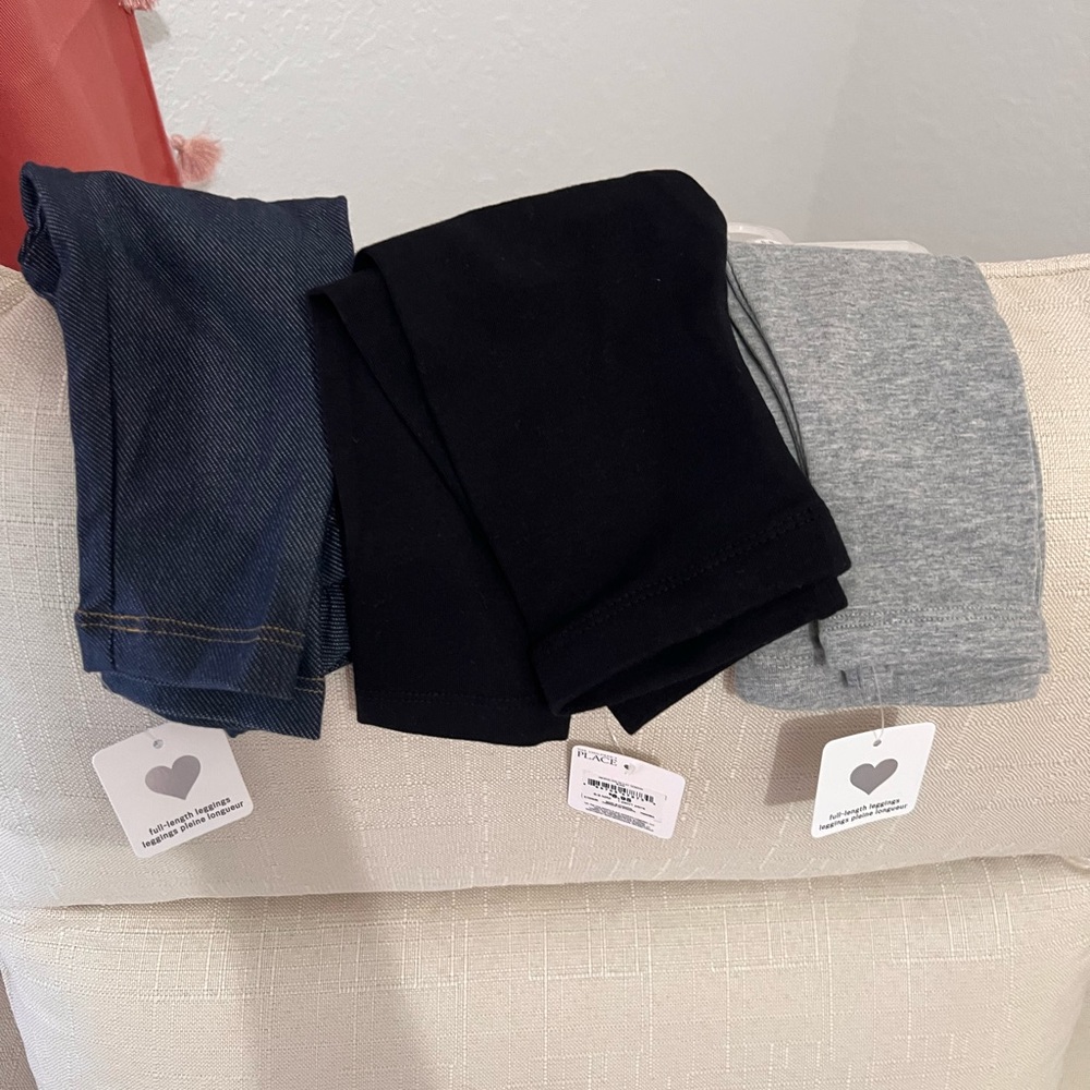 Childrens place 3 pack baby girl leggings. New with tags.